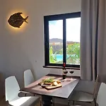 Osaya * تيندايا